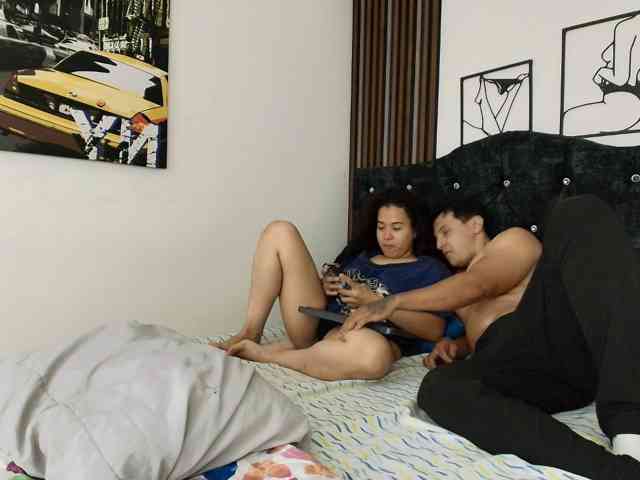 couplee-horny webcam