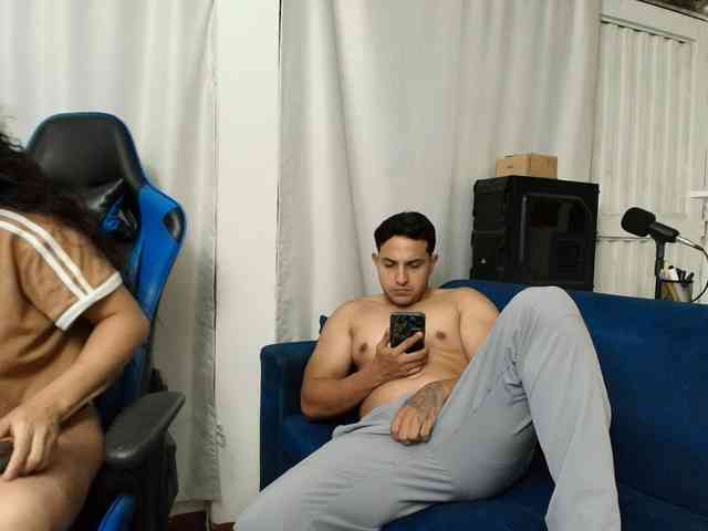 couplee-horny webcam