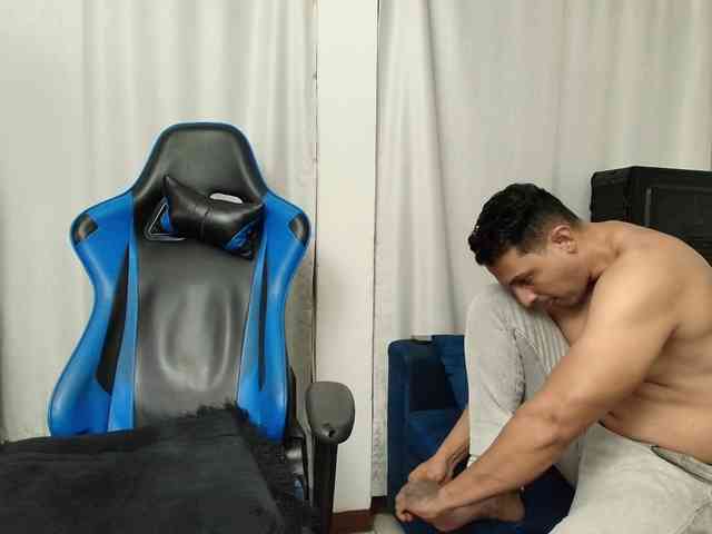 couplee-horny webcam
