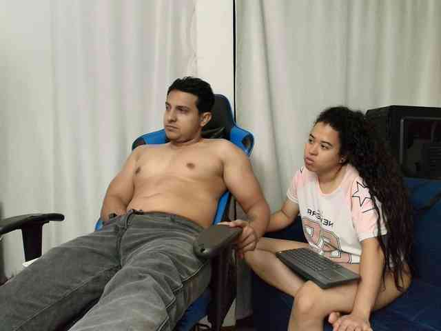 couplee-horny webcam