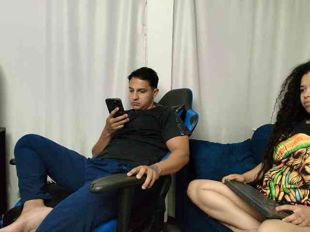 couplee-horny webcam