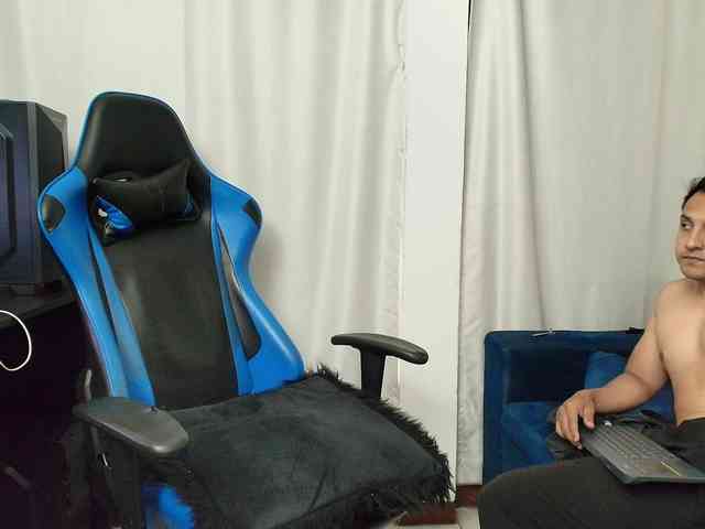 couplee-horny webcam