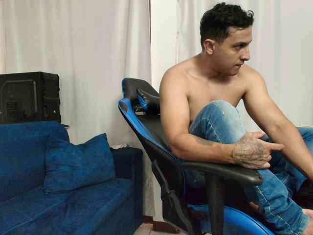 couplee-horny webcam
