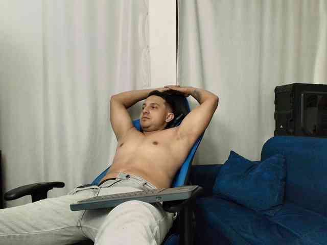couplee-horny Sex Cam Show