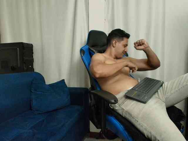 couplee-horny webcam