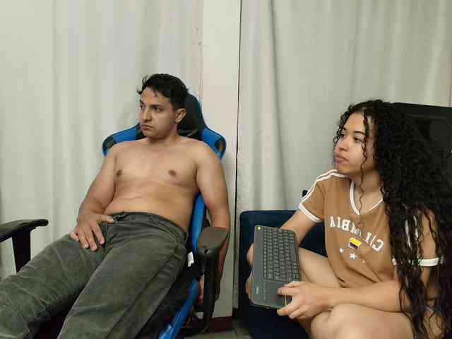 couplee-horny webcam