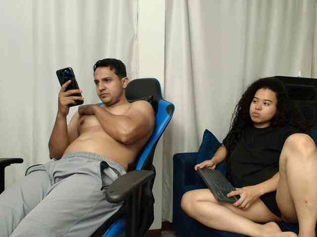 couplee-horny webcam