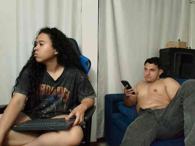 couplee-horny webcam