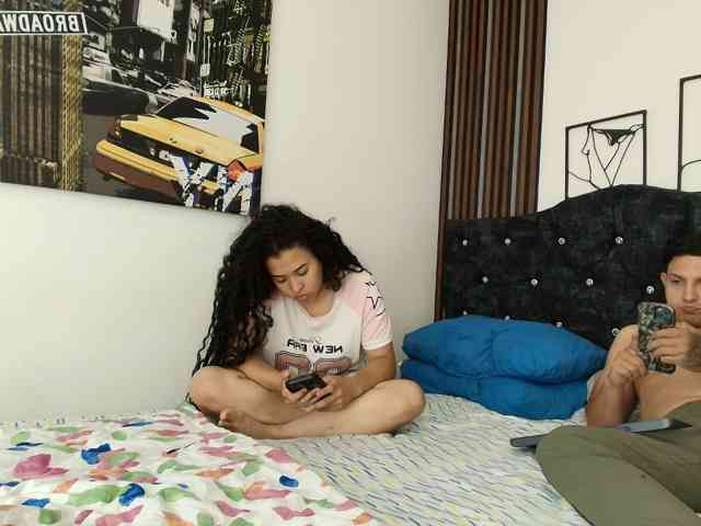couplee-horny webcam
