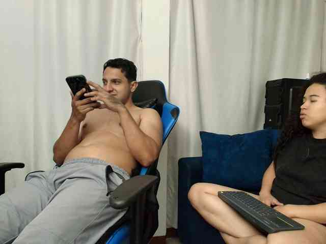 couplee-horny webcam