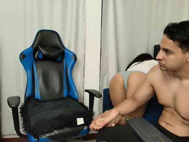 Modelo: couplee-horny
