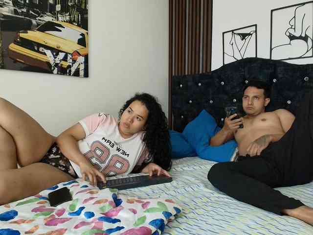 couplee-horny webcam