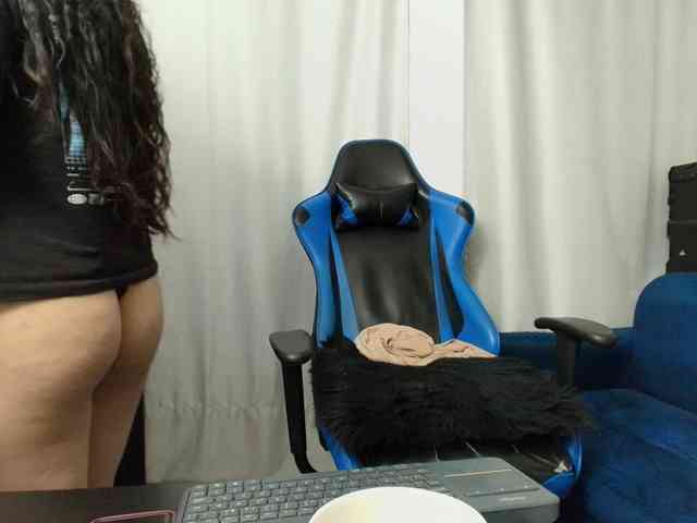 couplee-horny webcam