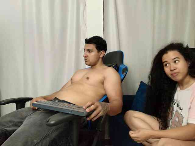 couplee-horny webcam