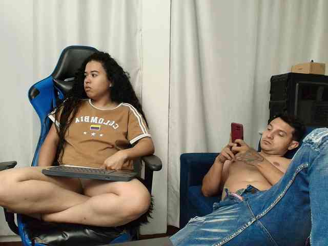 couplee-horny webcam