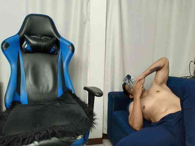 Modelo: couplee-horny