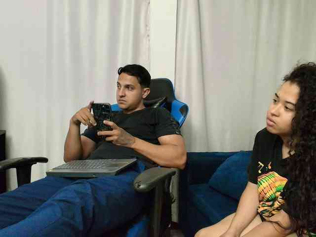 couplee-horny webcam