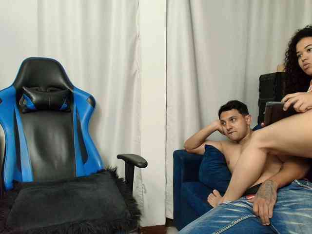 couplee-horny webcam