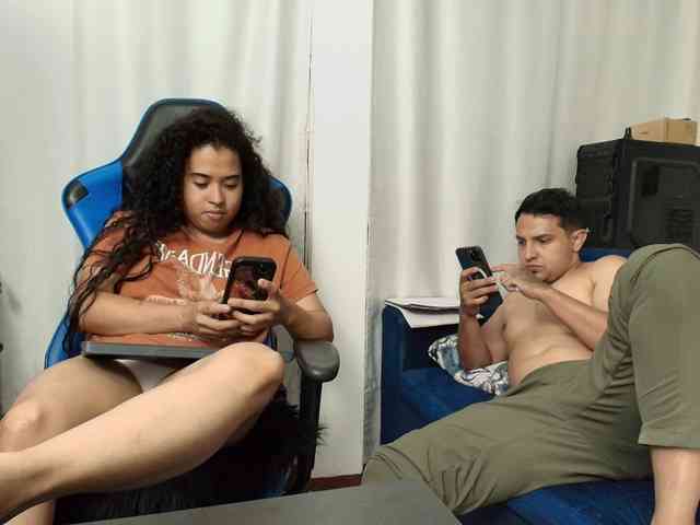 couplee-horny webcam