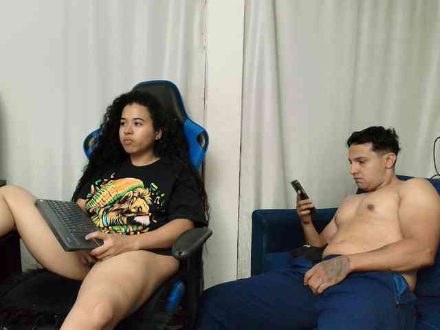 couplee-horny webcam