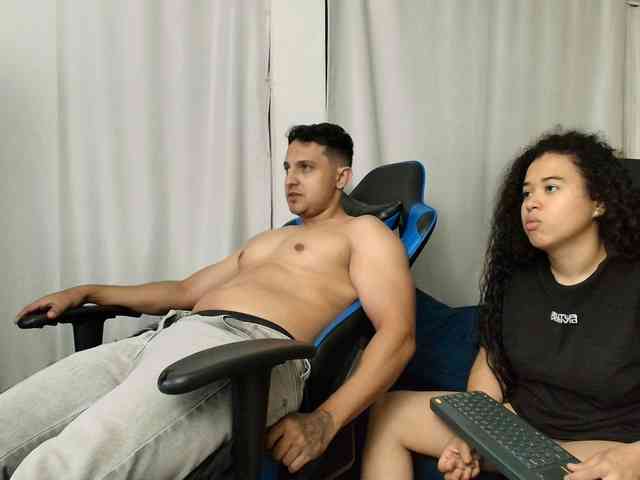 couplee-horny Sex Cam Show