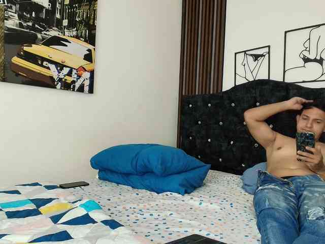couplee-horny webcam