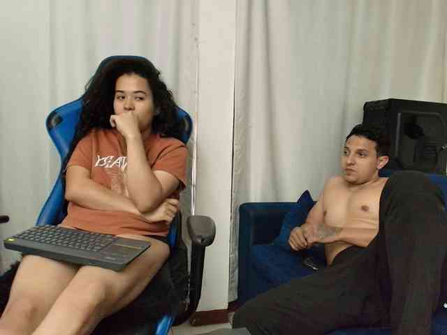 couplee-horny webcam