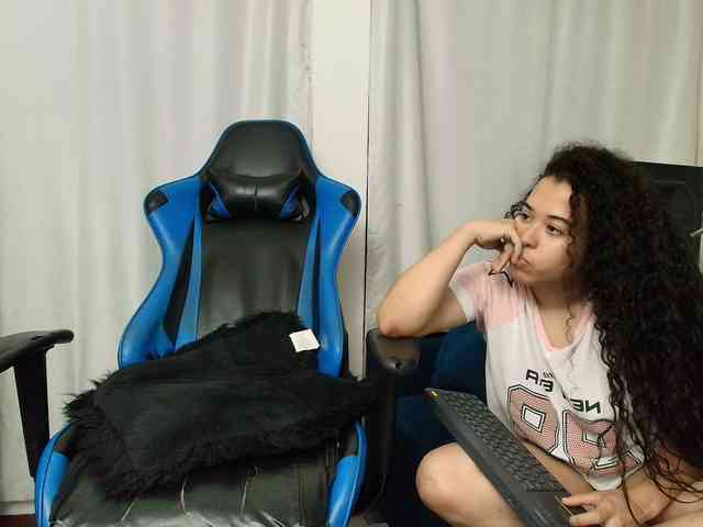 couplee-horny webcam