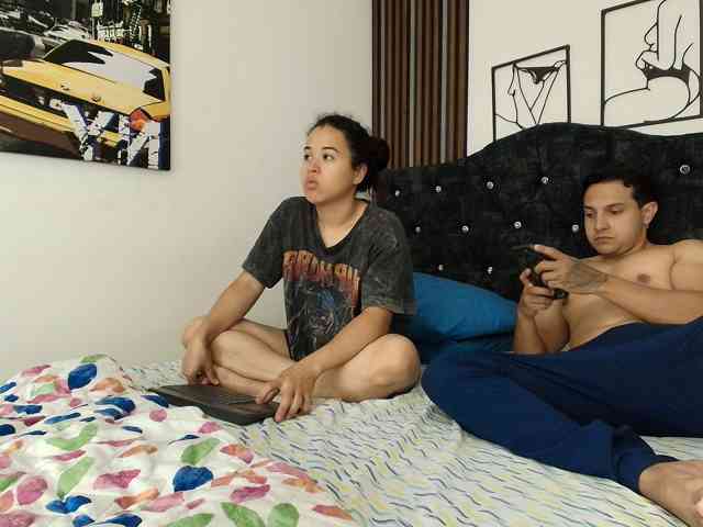 couplee-horny webcam