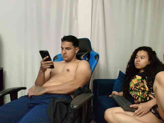 couplee-horny webcam