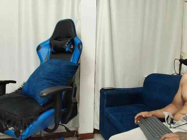 couplee-horny webcam