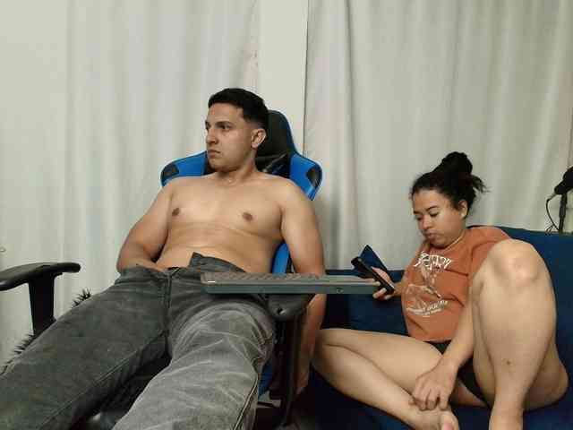 couplee-horny webcam