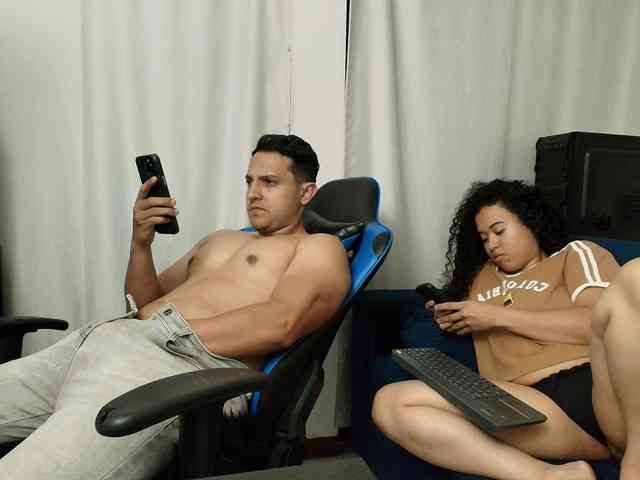 couplee-horny webcam