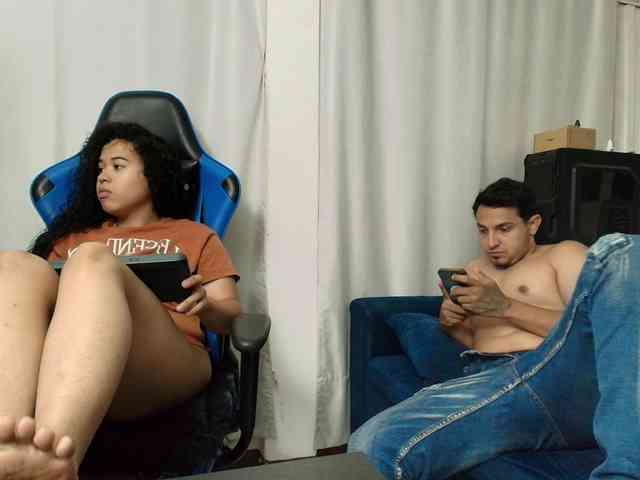 couplee-horny webcam