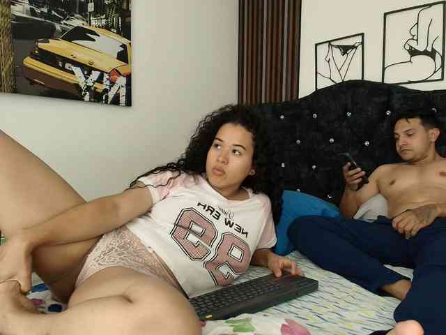 couplee-horny webcam