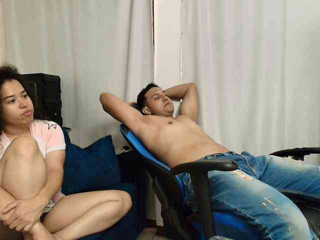 couplee-horny webcam
