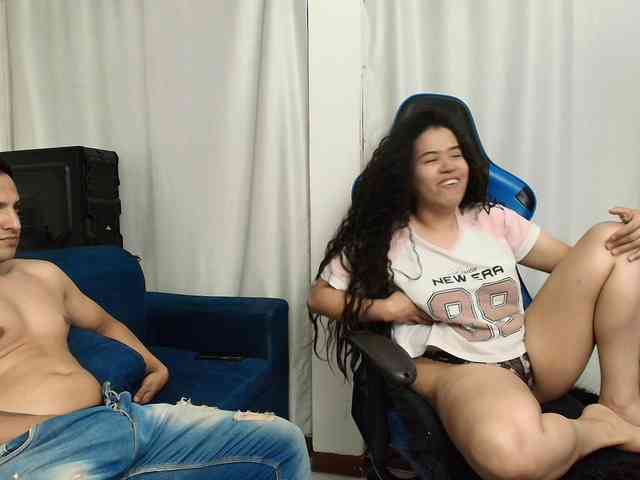 couplee-horny webcam