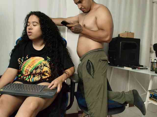 couplee-horny webcam