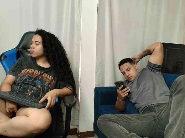 couplee-horny Sex Cam Show