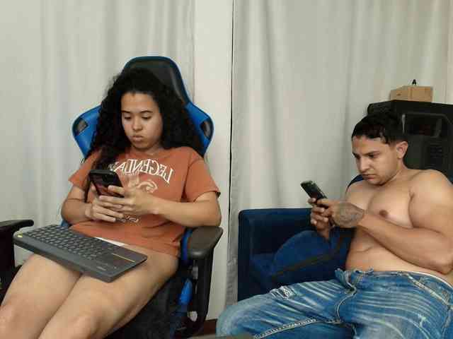 Modelo: couplee-horny