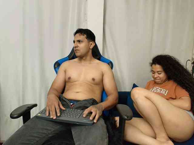 couplee-horny webcam