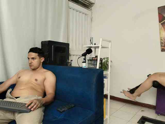 couplee-horny webcam