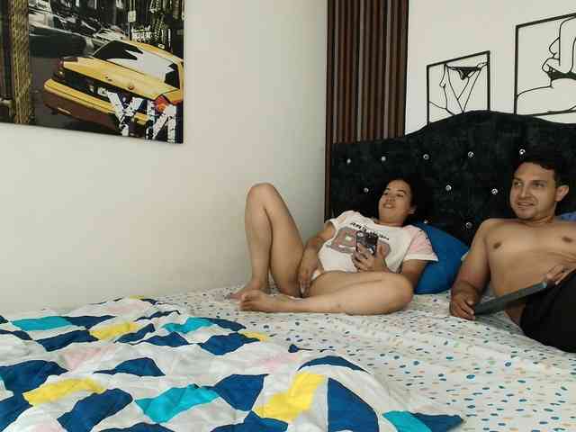 couplee-horny webcam