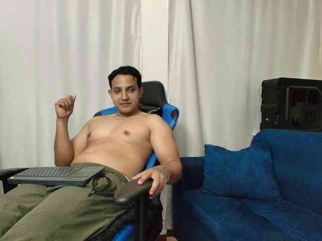 couplee-horny webcam