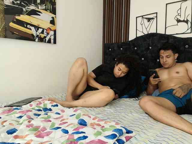 couplee-horny webcam