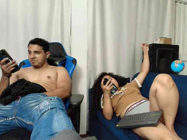 couplee-horny webcam