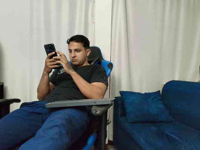 couplee-horny webcam