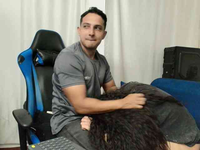 couplee-horny webcam