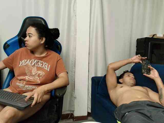 couplee-horny webcam