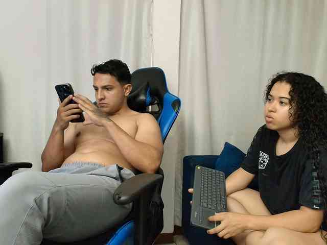 couplee-horny webcam
